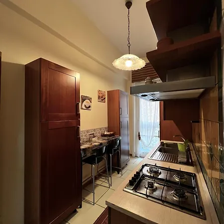 Nyaraló Maman Suite, Center Near Molo Beverello Nápoly