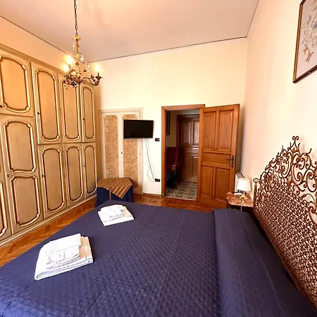 Holiday home Maman Suite, Center Near Molo Beverello