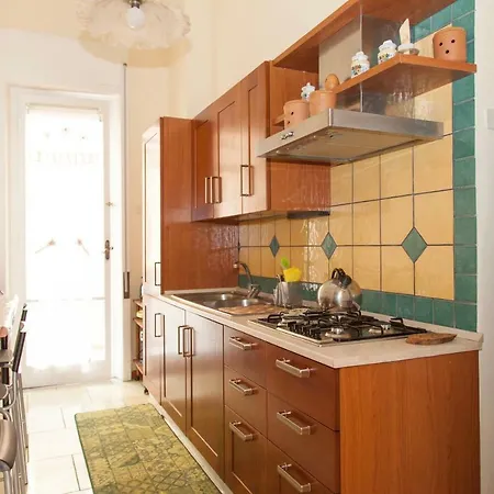 Holiday home Maman Suite, Center Near Molo Beverello *